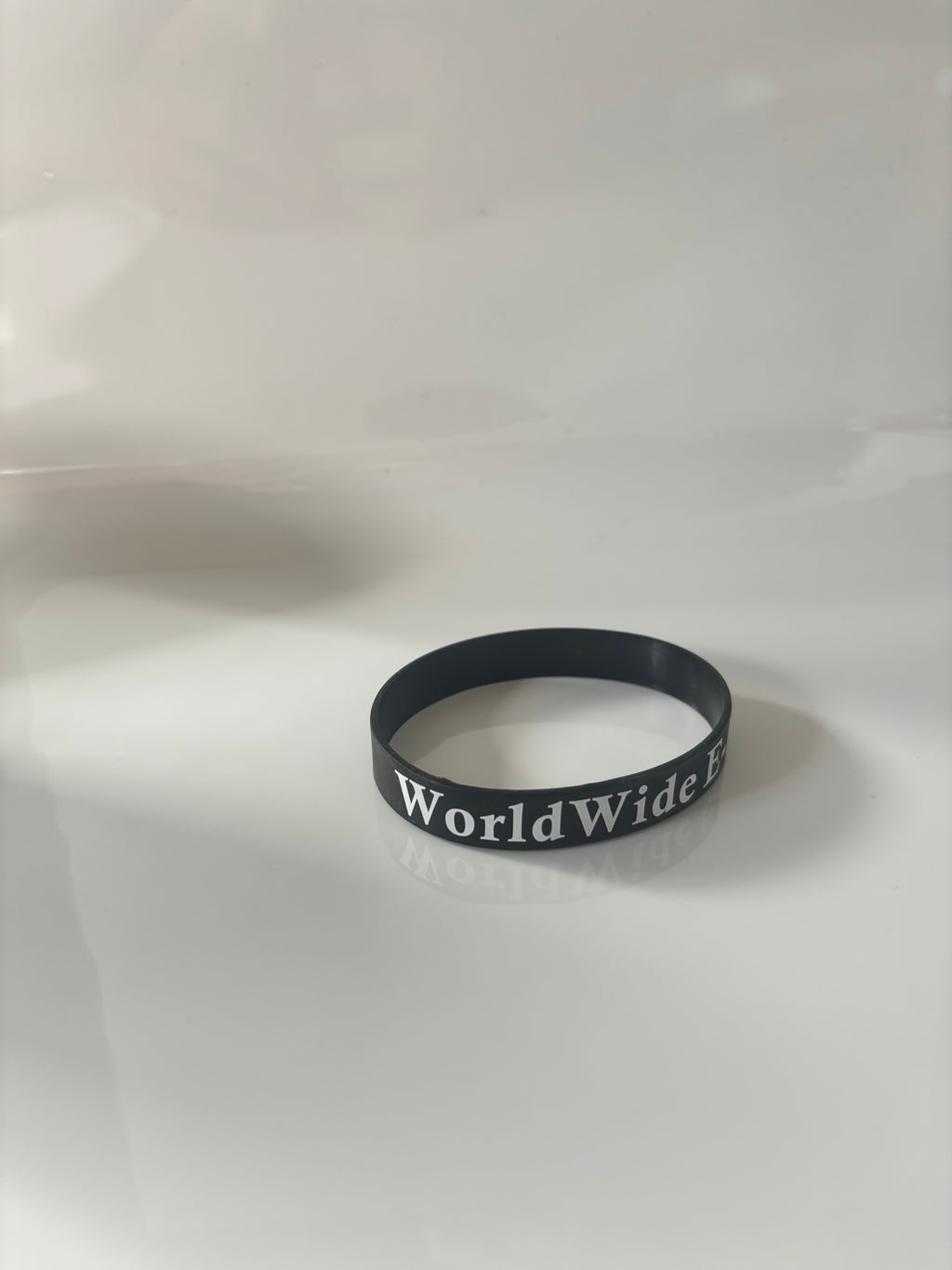 WorldWide E-Moto bracelet