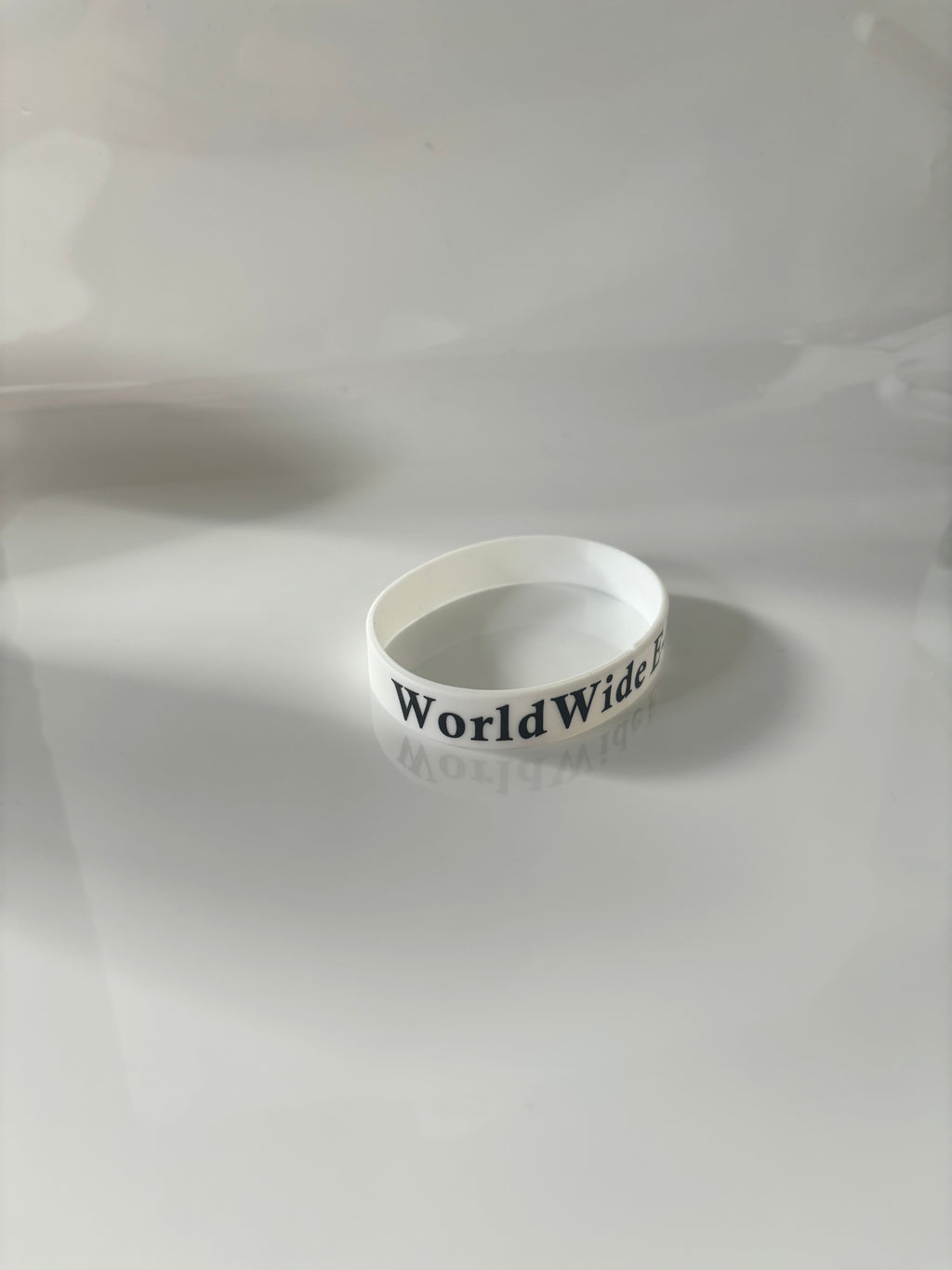 WorldWide E-Moto bracelet
